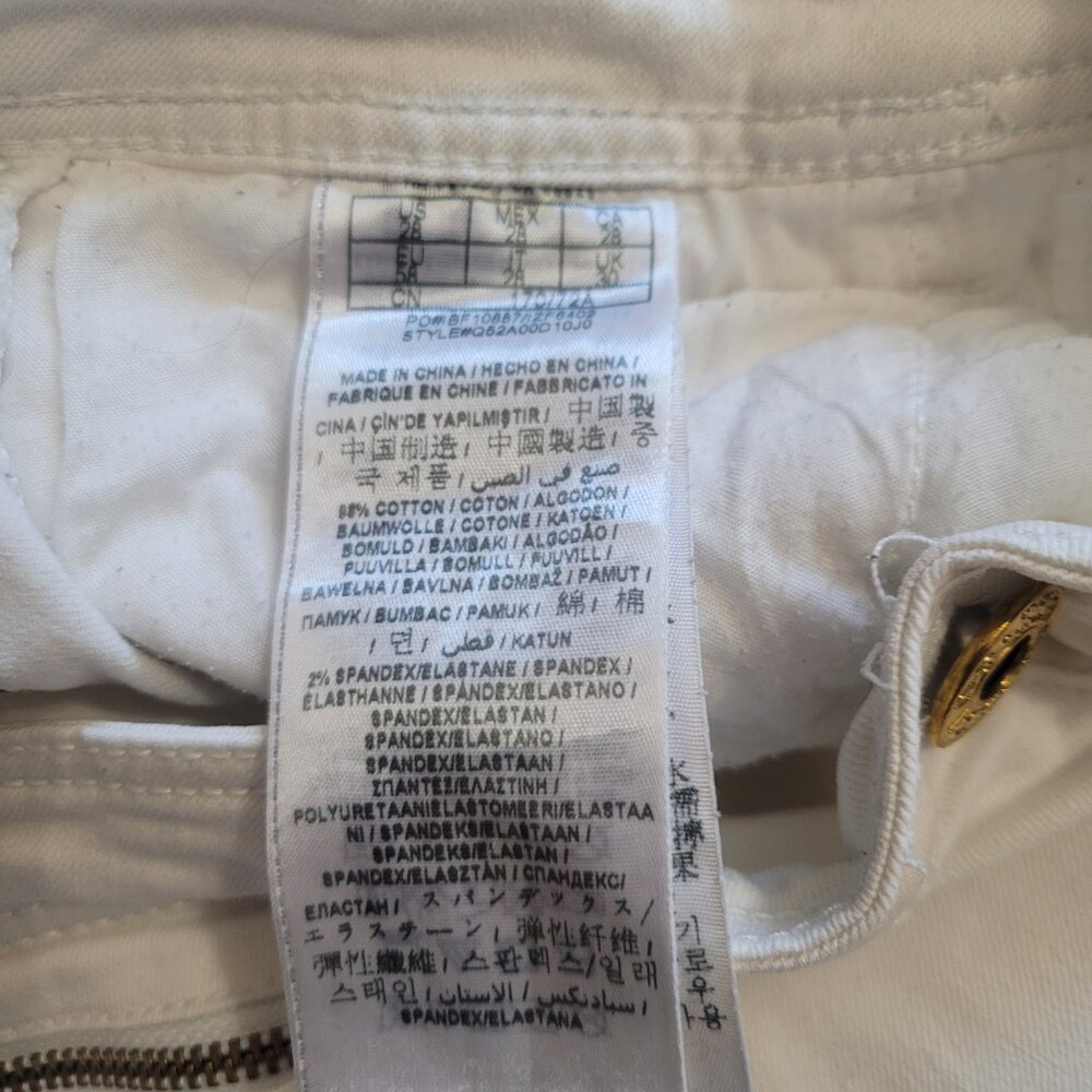 White Guess Capri - Picture 5 of 6